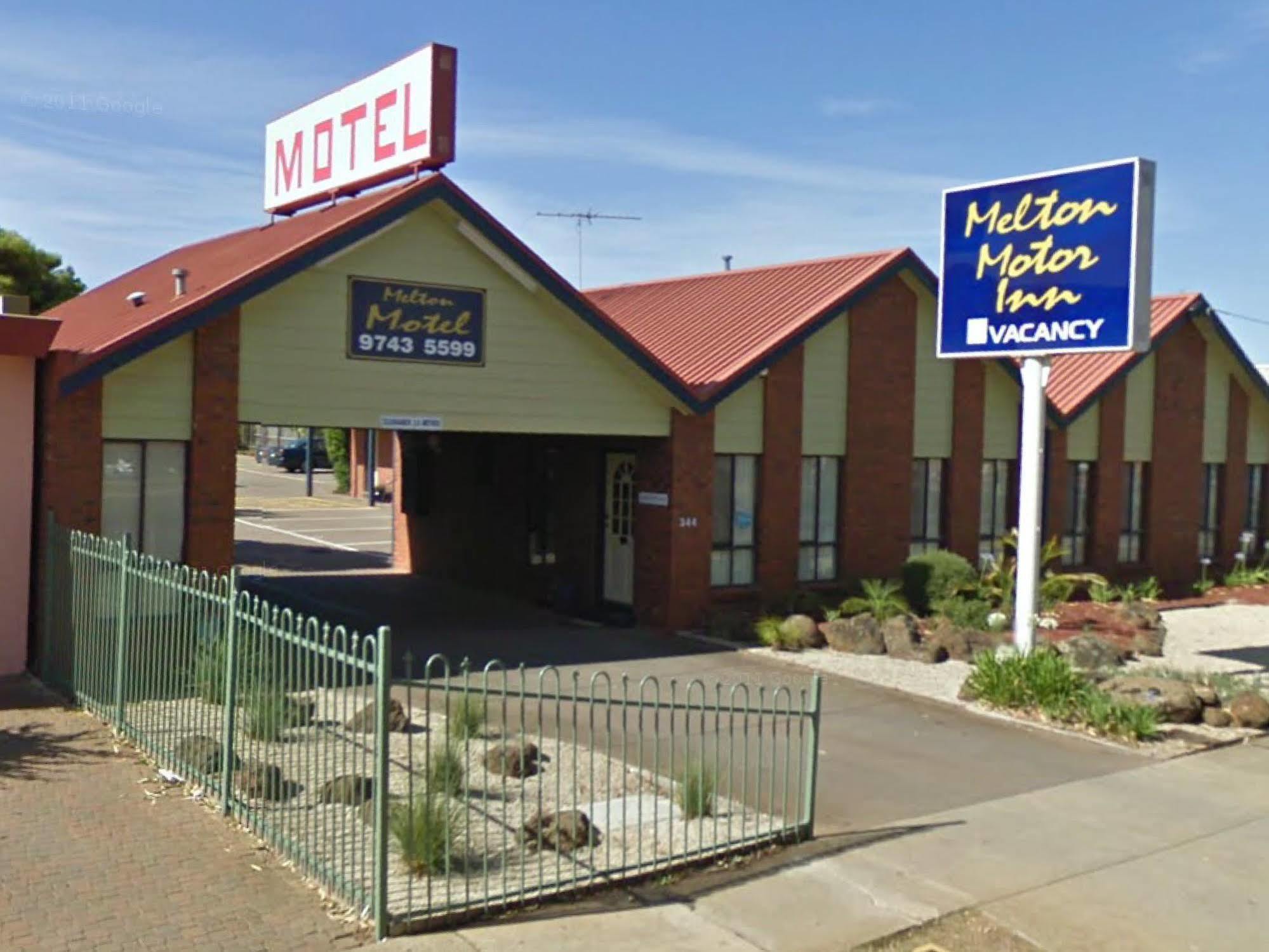 Melton Motor Inn And Apartments Bagian luar foto